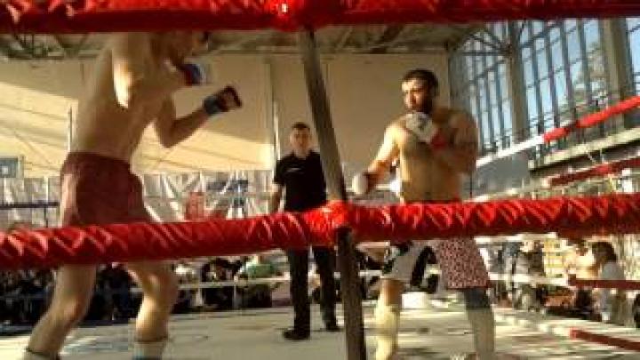 ММА с порванными связками колена и одним глазам...Ханлар Азизов
