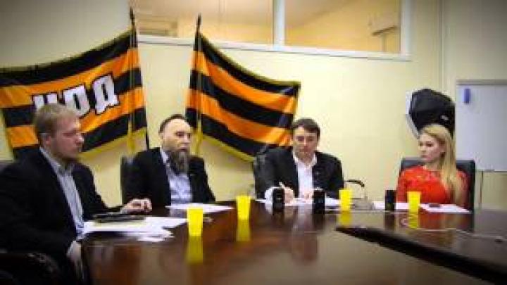 коммунисты передали власть либералам