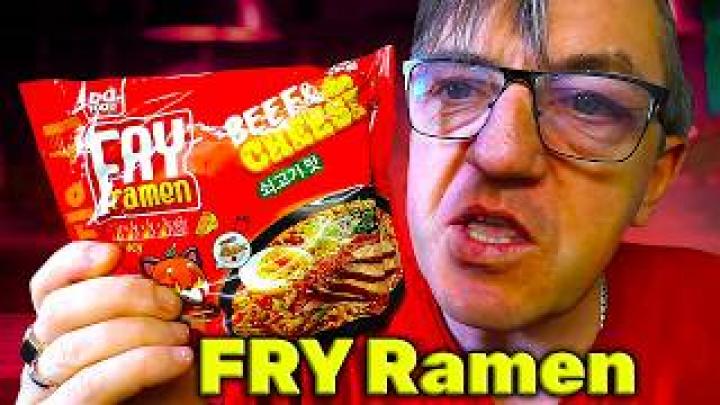 Новый острый сырный Доширак из Китая